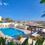 Apartmán One Of A Kind With Wi-fi, Private Pool & Bbq By 360 Estates *