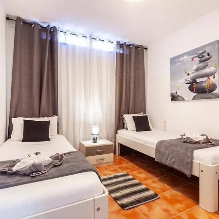 One Of A Kind With Wi-fi, Private Pool & Bbq By 360 Estates